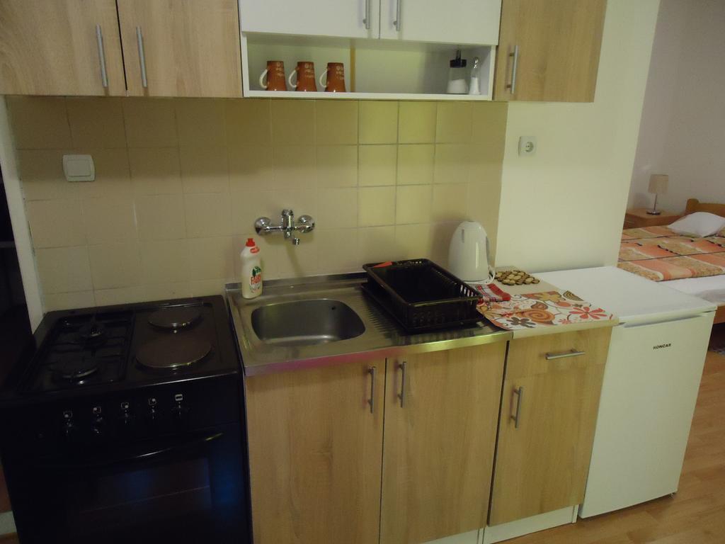 Prenociste Vila Stara Breza Palić Zimmer foto