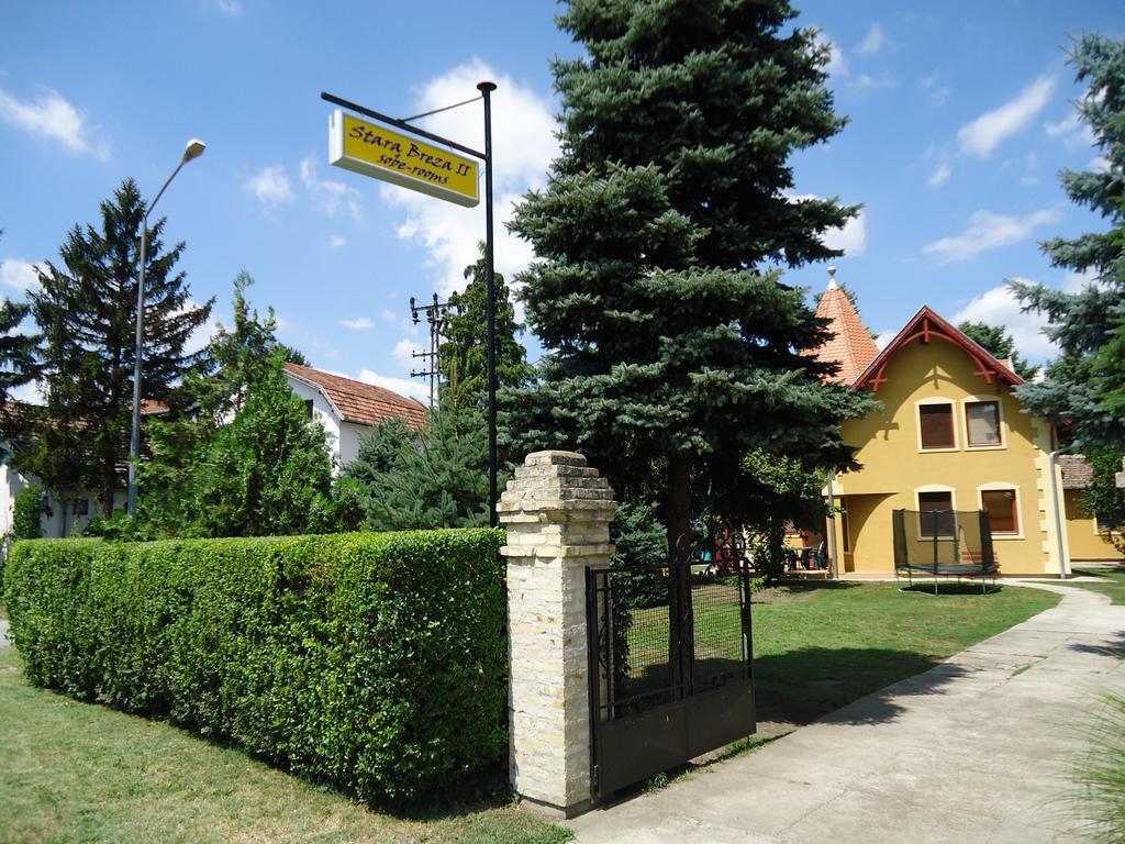 Hotel Prenociste Vila Stara Breza Palić Exterior foto