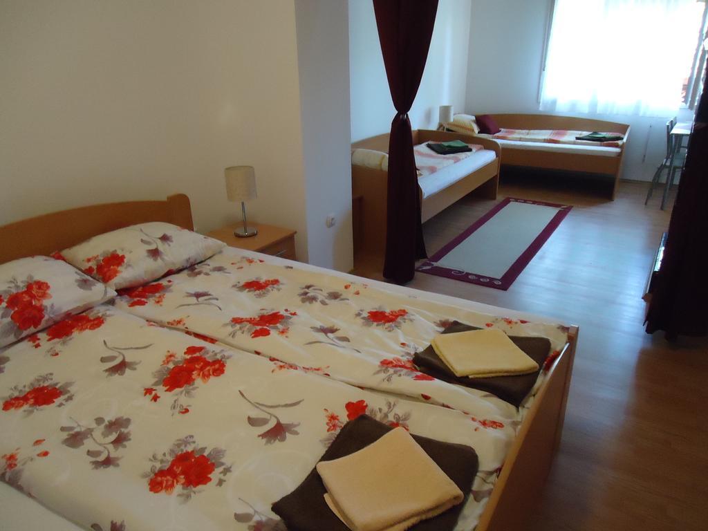 Prenociste Vila Stara Breza Palić Zimmer foto