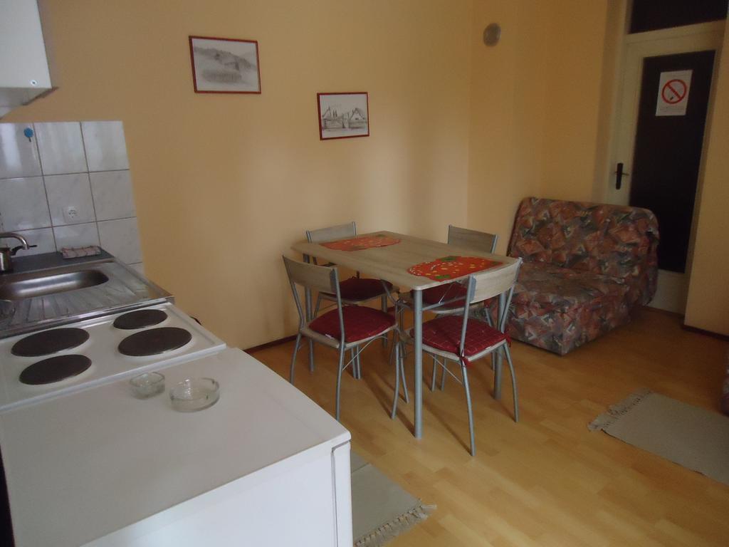 Prenociste Vila Stara Breza Palić Zimmer foto