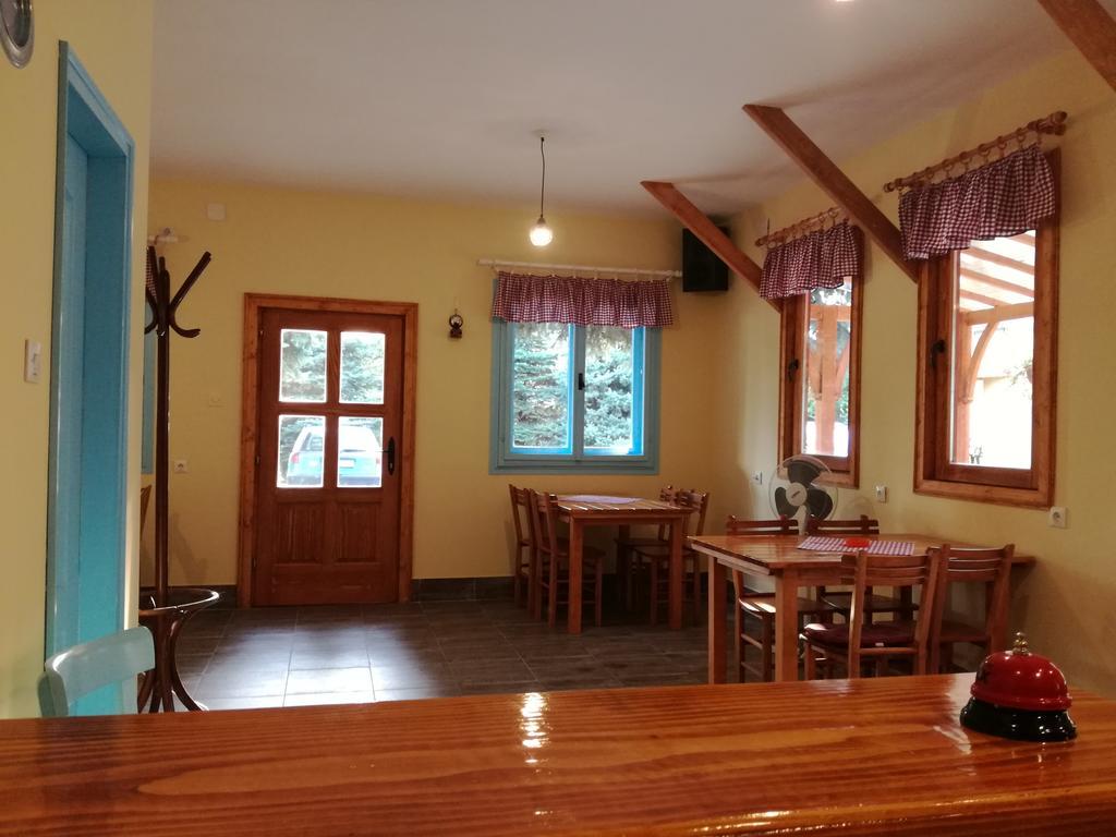 Prenociste Vila Stara Breza Palić Exterior foto